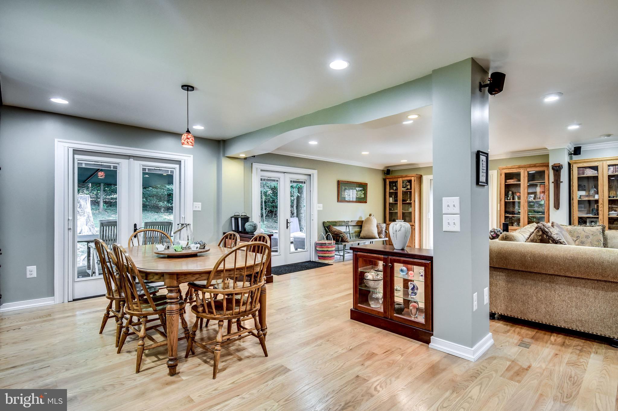11626 Quail Ridge Court Reston, VA 20194 - Photo 35 of 68 Gallery Image 35