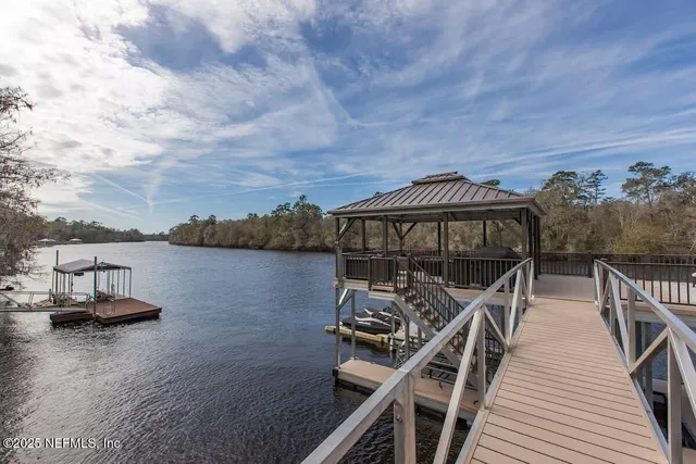 $699,000 | 9839 Northwest 38th Terrace, Branford, FL 32008