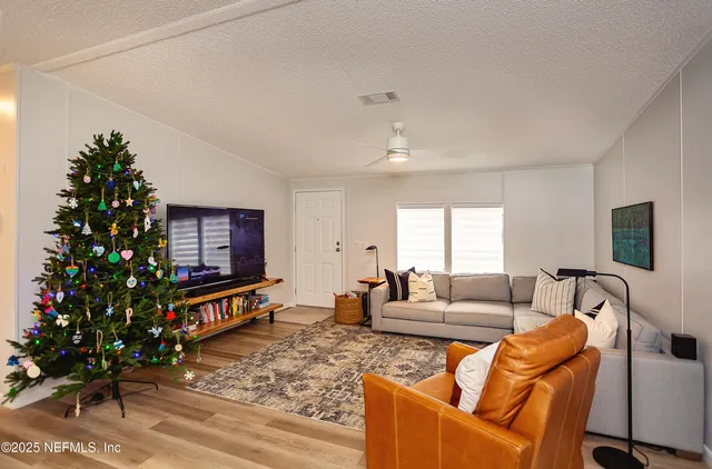 $699,000 | 9839 Northwest 38th Terrace, Branford, FL 32008