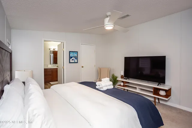 $699,000 | 9839 Northwest 38th Terrace, Branford, FL 32008