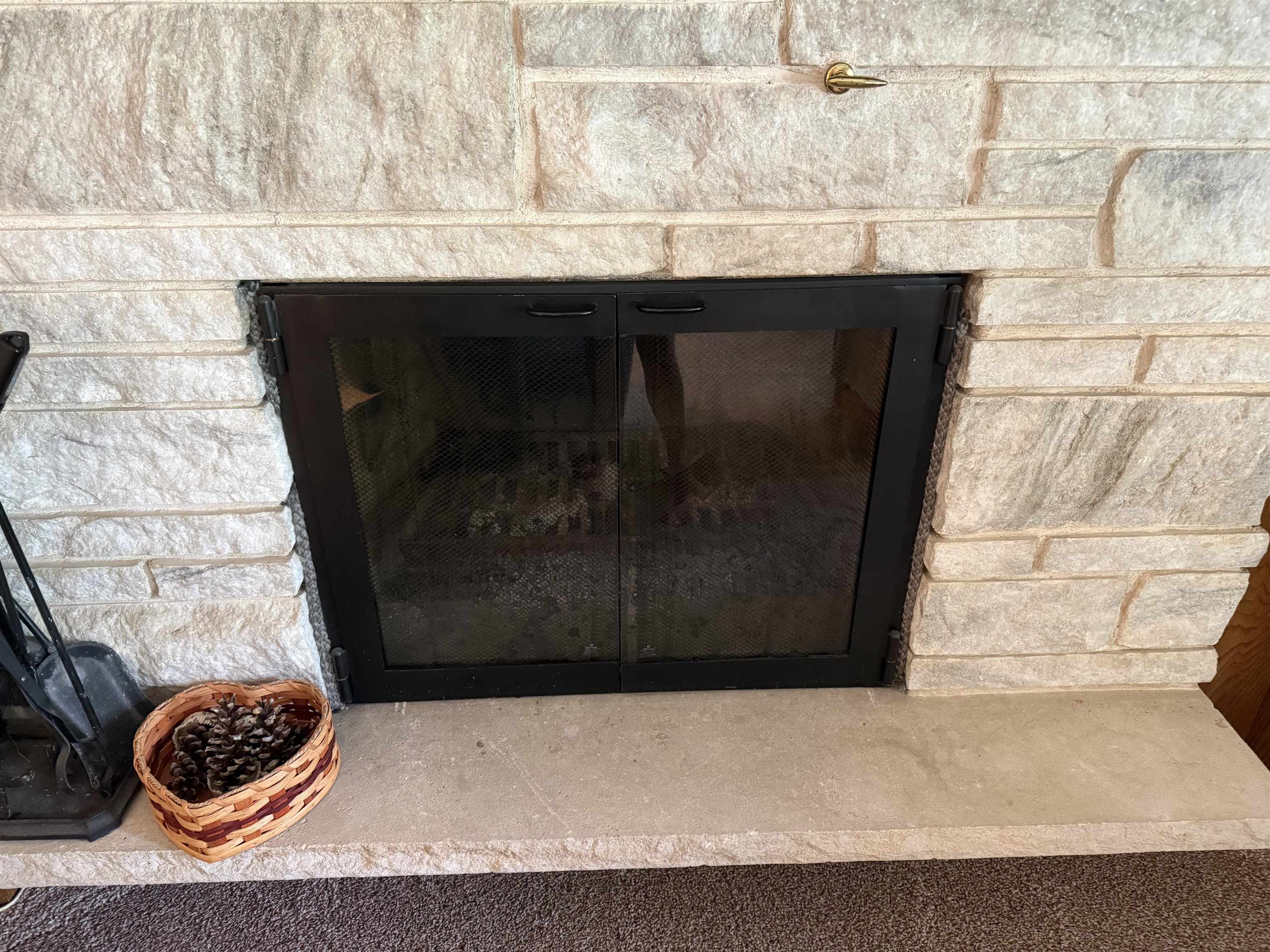 1004 Sunfield Street Sun Prairie, WI 53590 - Photo 13 of 19
