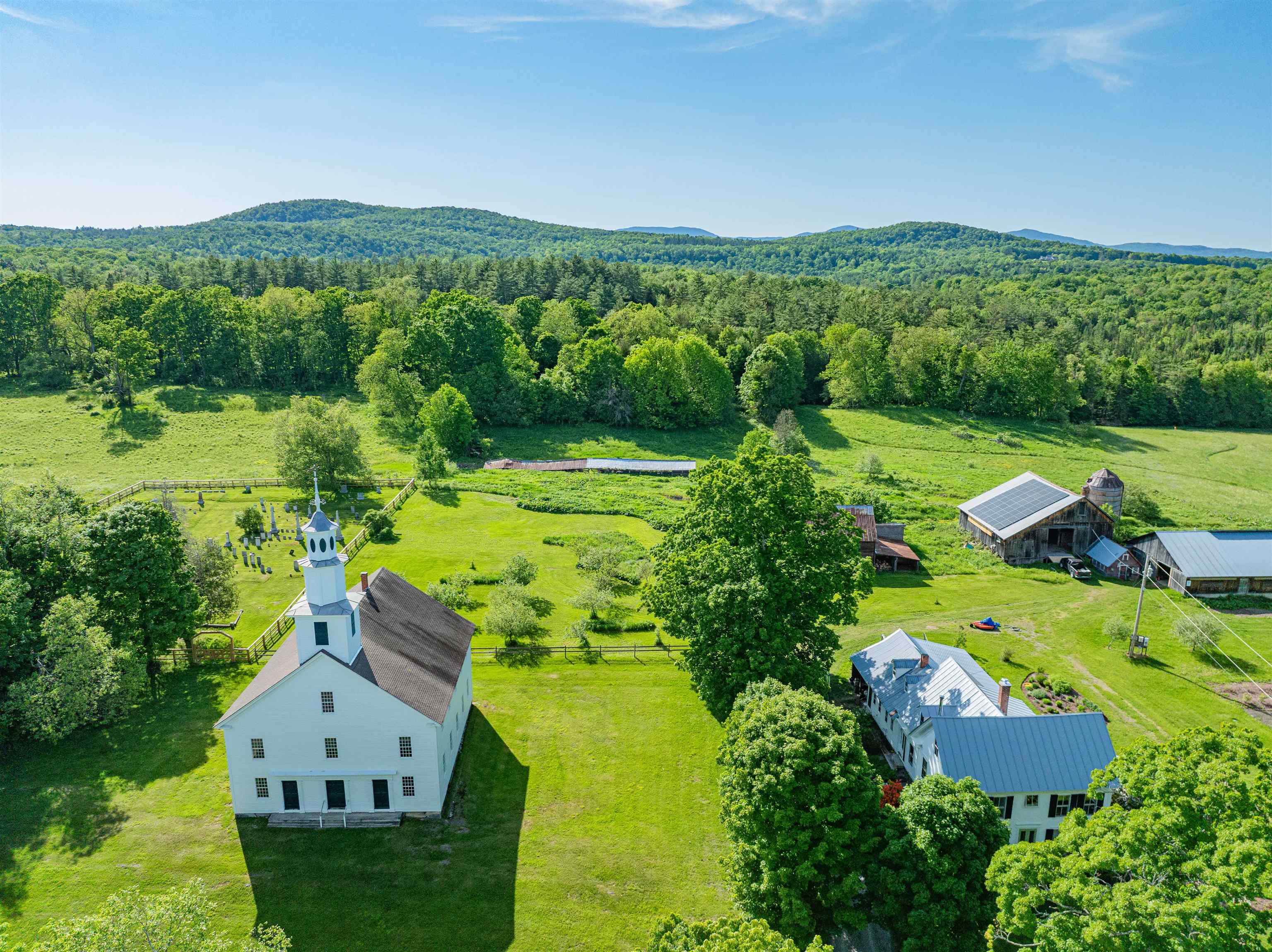 732 Old W Church Road Calais, VT 05640 - Photo 13 of 40