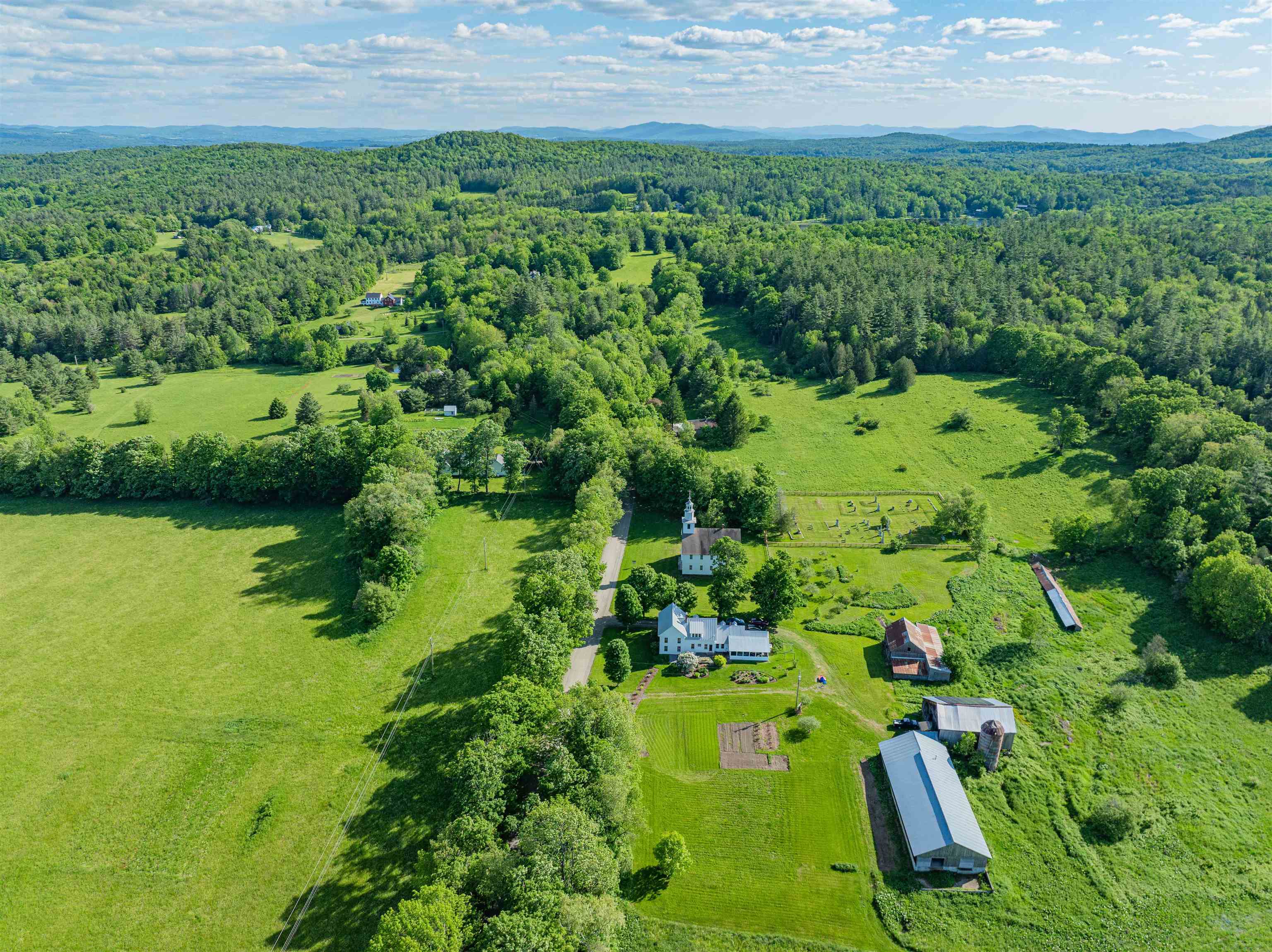 732 Old W Church Road Calais, VT 05640 - Photo 24 of 40