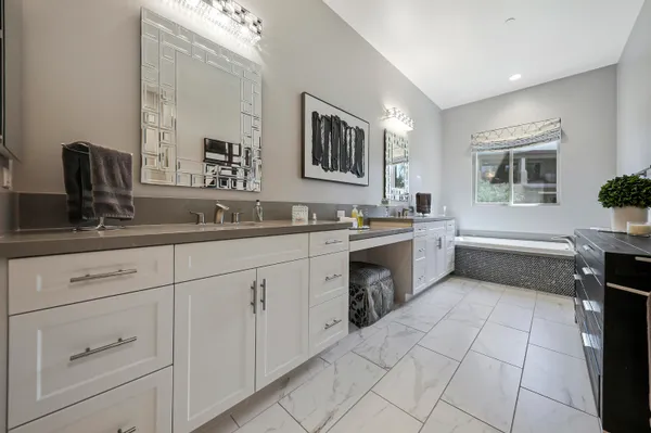 $840,000 | 1702 Retreat Circle, Palm Desert, CA 92260