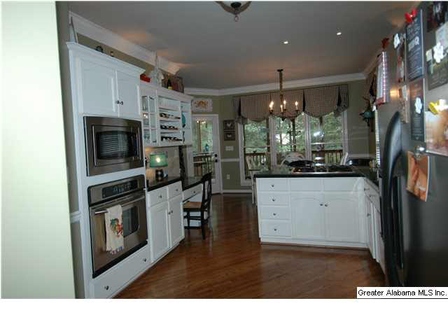 357 Oak Trace Birmingham, AL 35244 - Photo 7 of 31