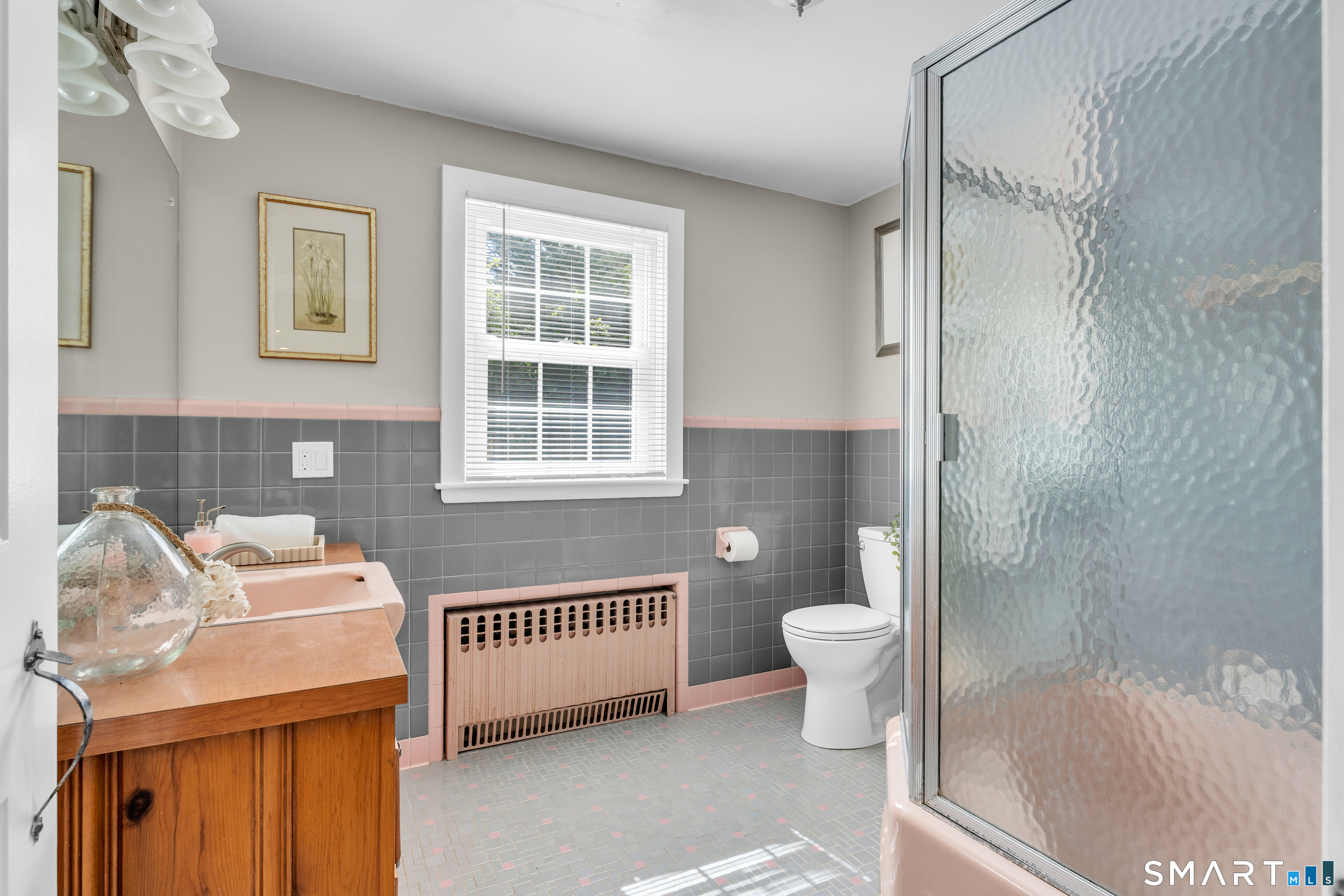 1085 Dunbar Hill Road Hamden, CT 06514 - Photo 18 of 33 Gallery Image 18
