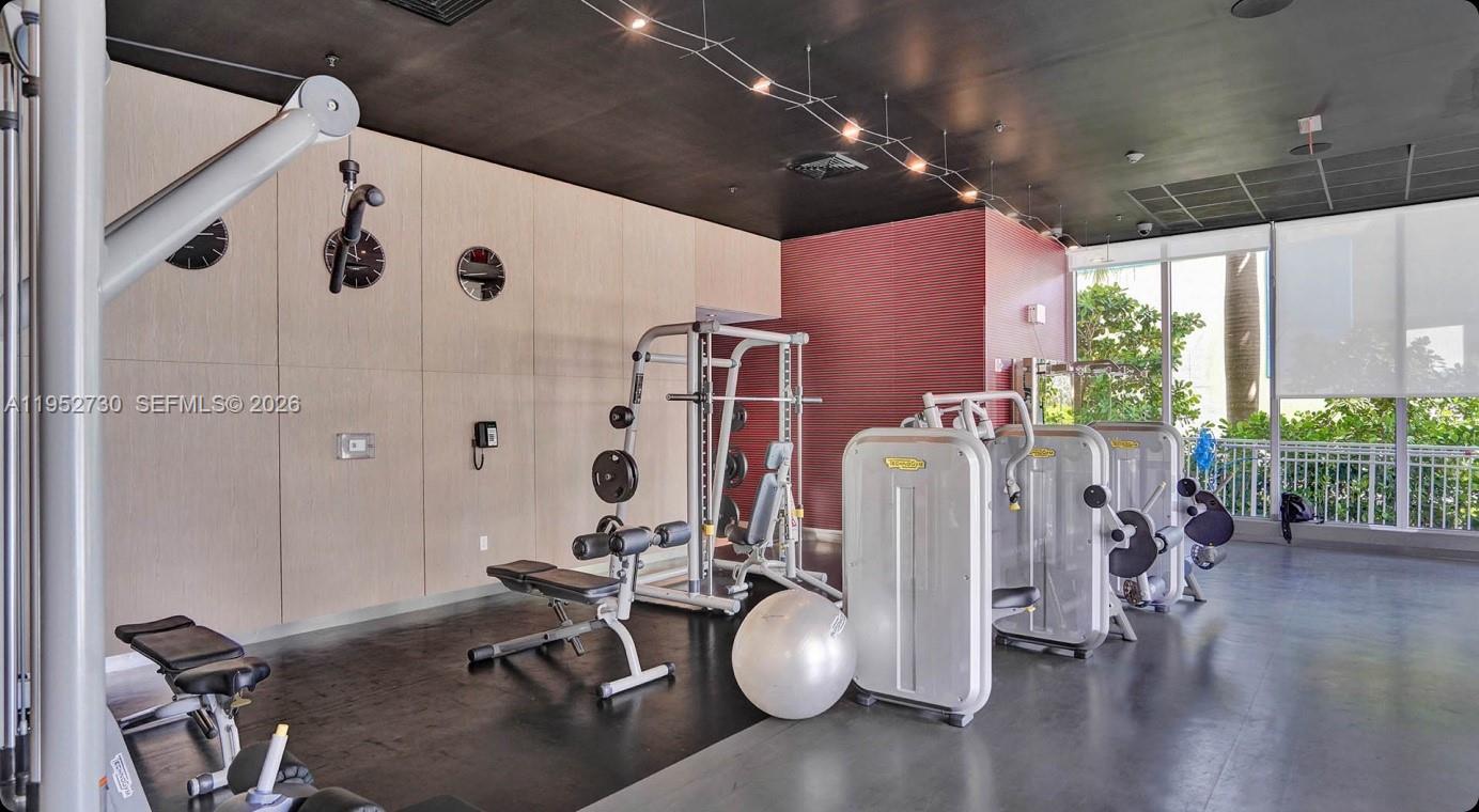 2602 East Hallandale Beach Boulevard, Unit R707 Hallandale Beach, FL 33009 - Photo 26 of 52