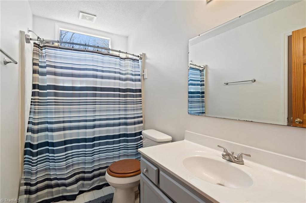 6590 Riverwood Road Walkertown, NC 27051 - Photo 29 of 50