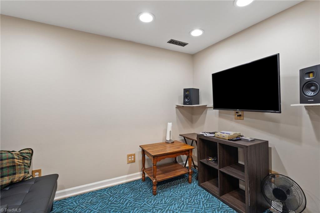 6590 Riverwood Road Walkertown, NC 27051 - Photo 37 of 50