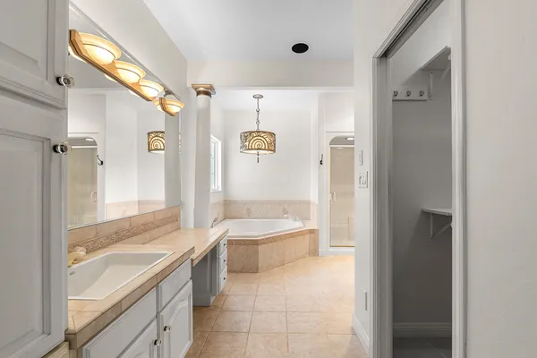 $679,900 | W6389 Lincoln Road, Van Dyne, WI 54979