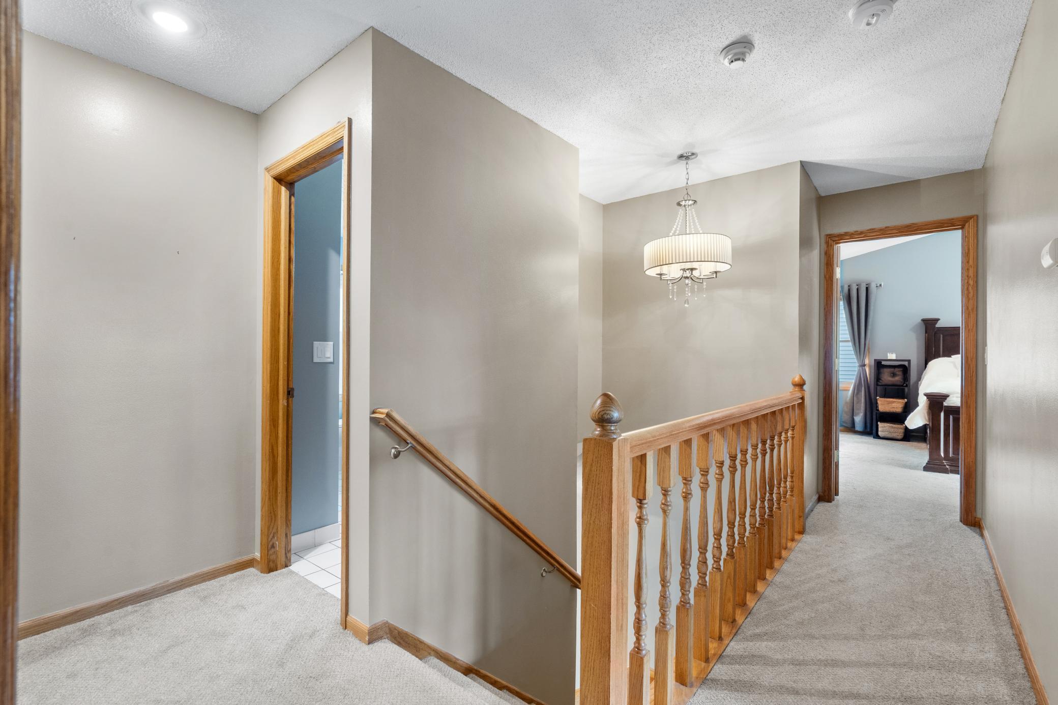 9882 Purgatory Road Eden Prairie, MN 55347 - Photo 8 of 32