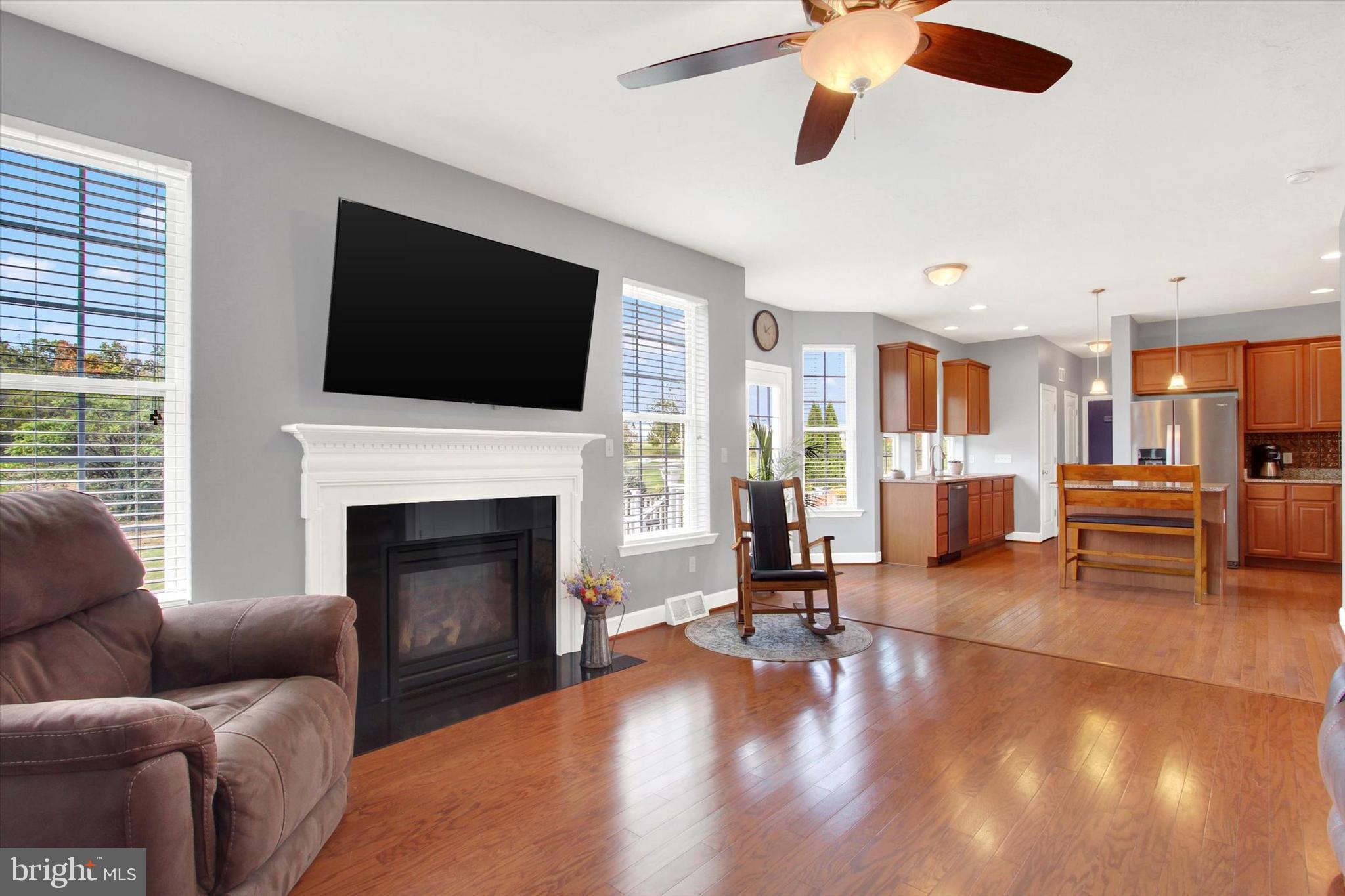 118 Fairplay Road Gettysburg, PA 17325 - Photo 16 of 43 a living room with furniture and a fireplace