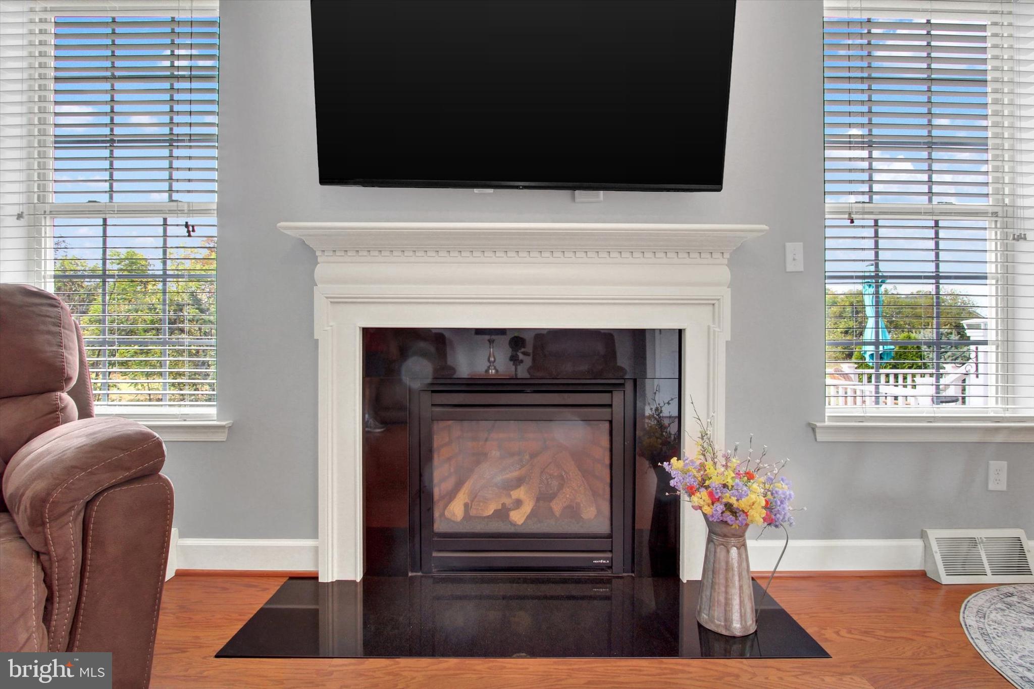 118 Fairplay Road Gettysburg, PA 17325 - Photo 18 of 43 a living room with furniture and a fireplace