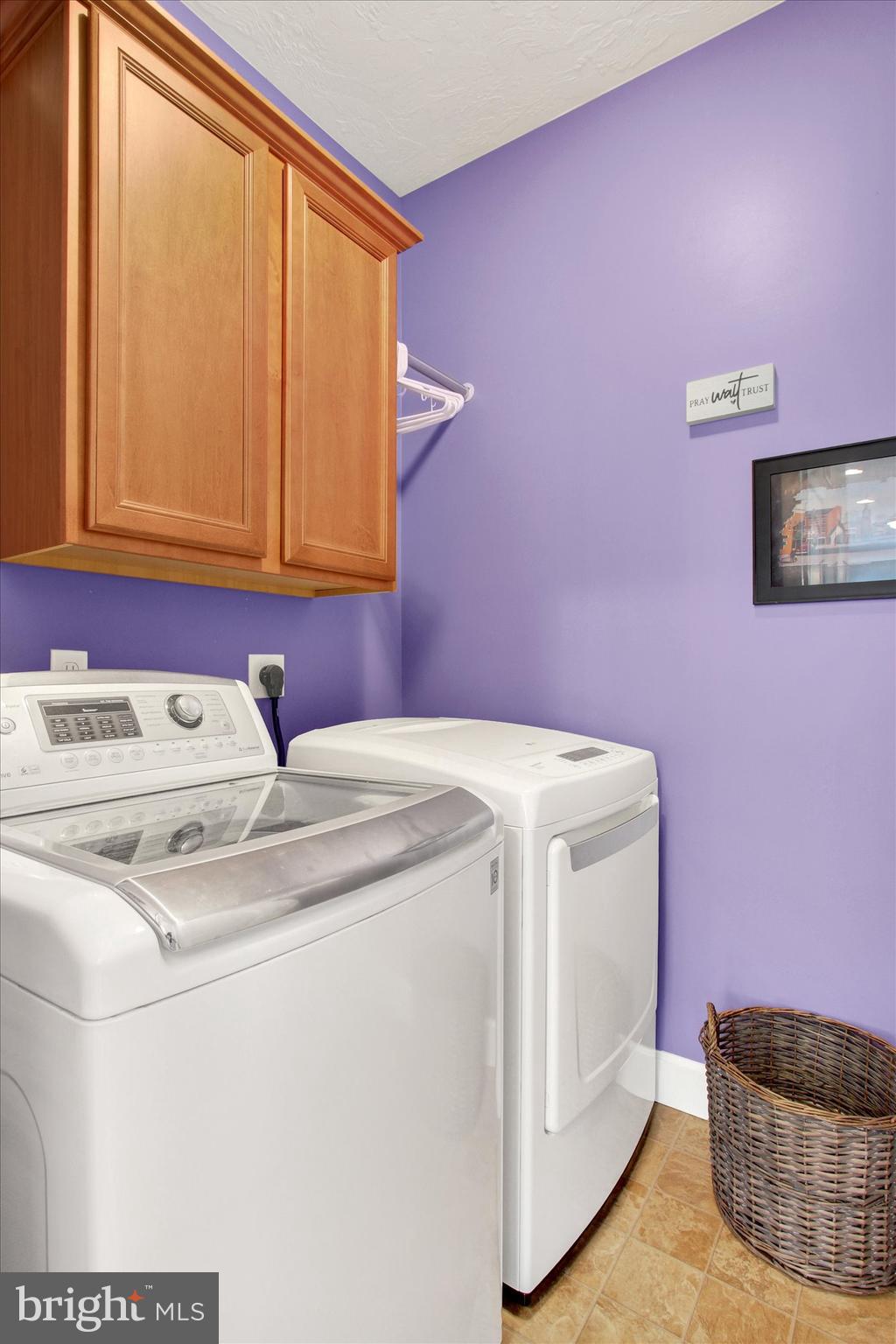 118 Fairplay Road Gettysburg, PA 17325 - Photo 19 of 43 a utility room with dryer and washer