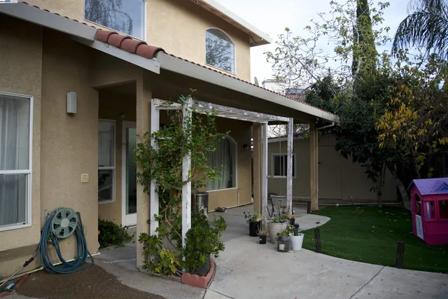 $819,888 | 1233 Plaza Court, Tracy, CA 95377