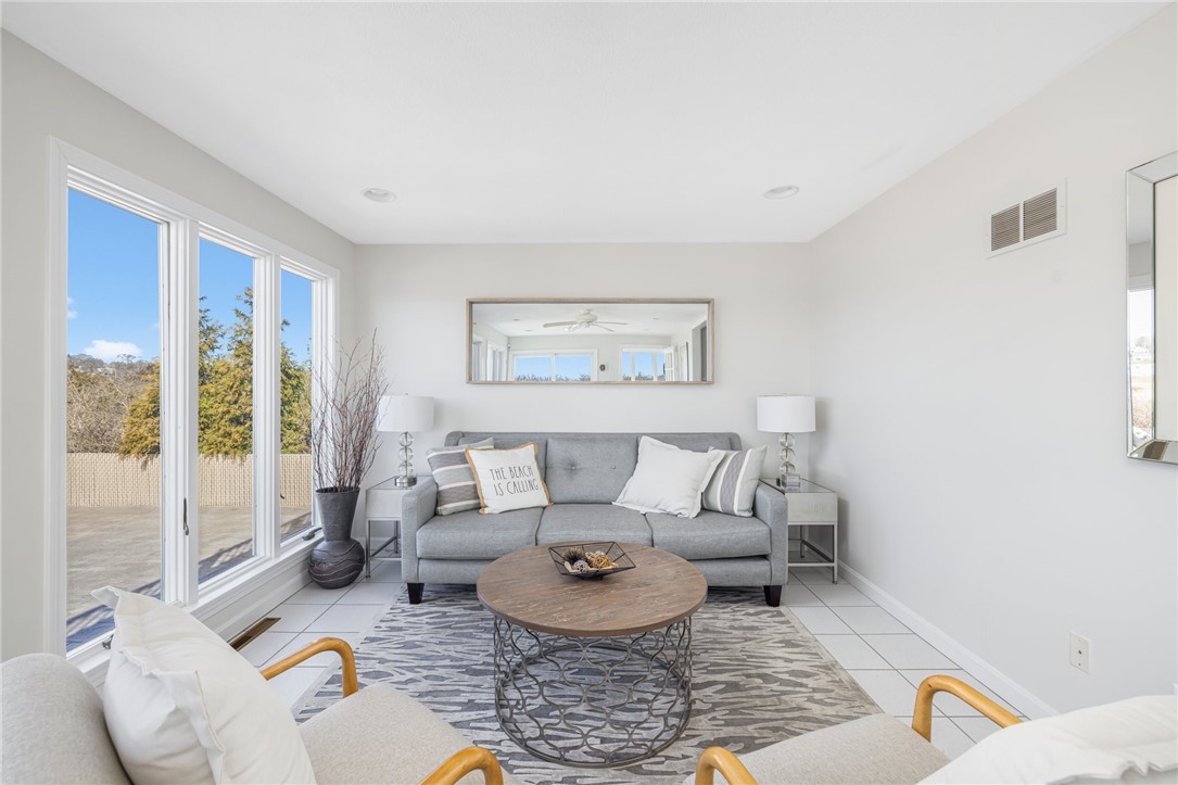 13 Dunes Road Narragansett, RI 02882 - Photo 22 of 47