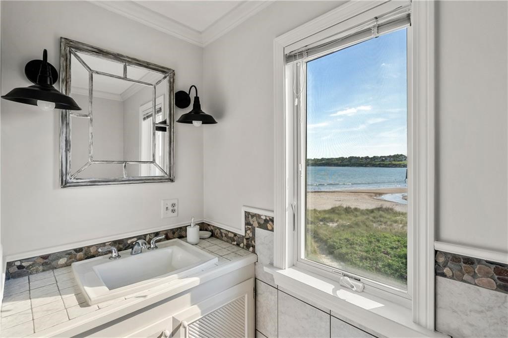 13 Dunes Road Narragansett, RI 02882 - Photo 34 of 47