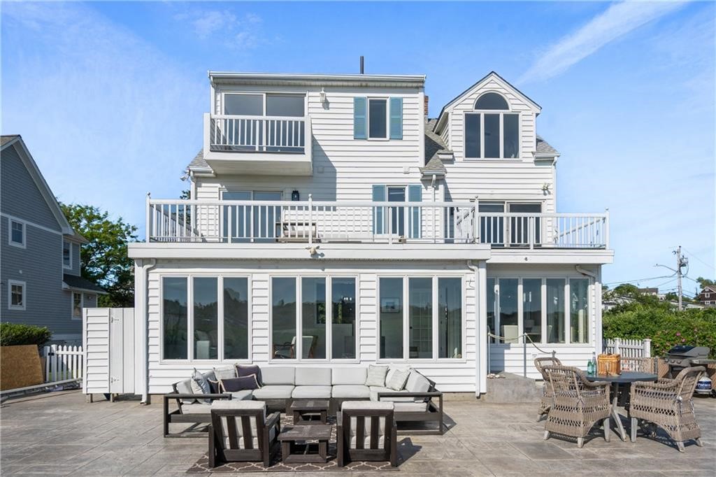 13 Dunes Road Narragansett, RI 02882 - Photo 8 of 47