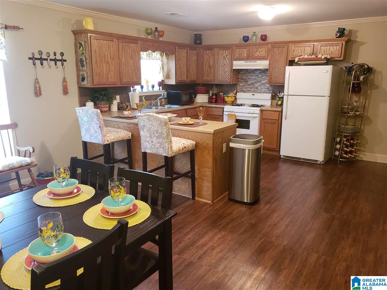 1908 14th Way Southwest Birmingham, AL 35211 - Photo 2 of 19