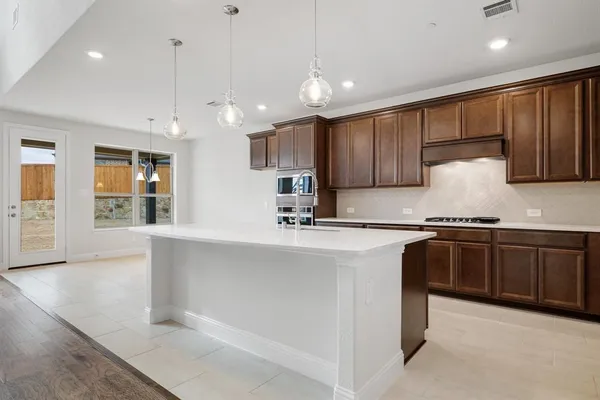 $4,999 | 310 Greystone Court, Sunnyvale, TX 75182