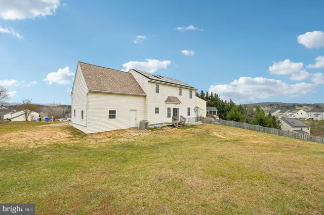 $610,000 | 8908 Broad Branch Court, Frederick, MD 21704