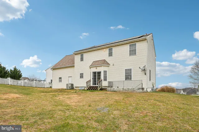 $610,000 | 8908 Broad Branch Court, Frederick, MD 21704