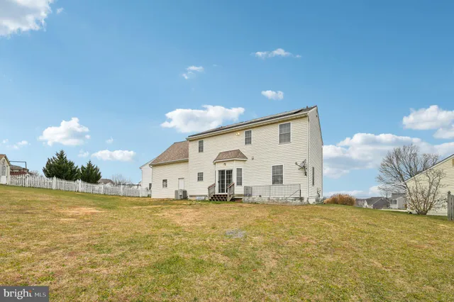 $610,000 | 8908 Broad Branch Court, Frederick, MD 21704