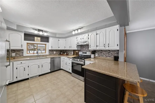 $249,500 | 2051 Harwood Drive, Sandy Creek, NY 13145
