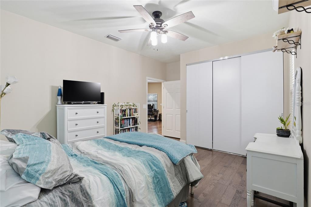 4441 Southwest 85 Way Gainesville, FL 32608 - Photo 38 of 76