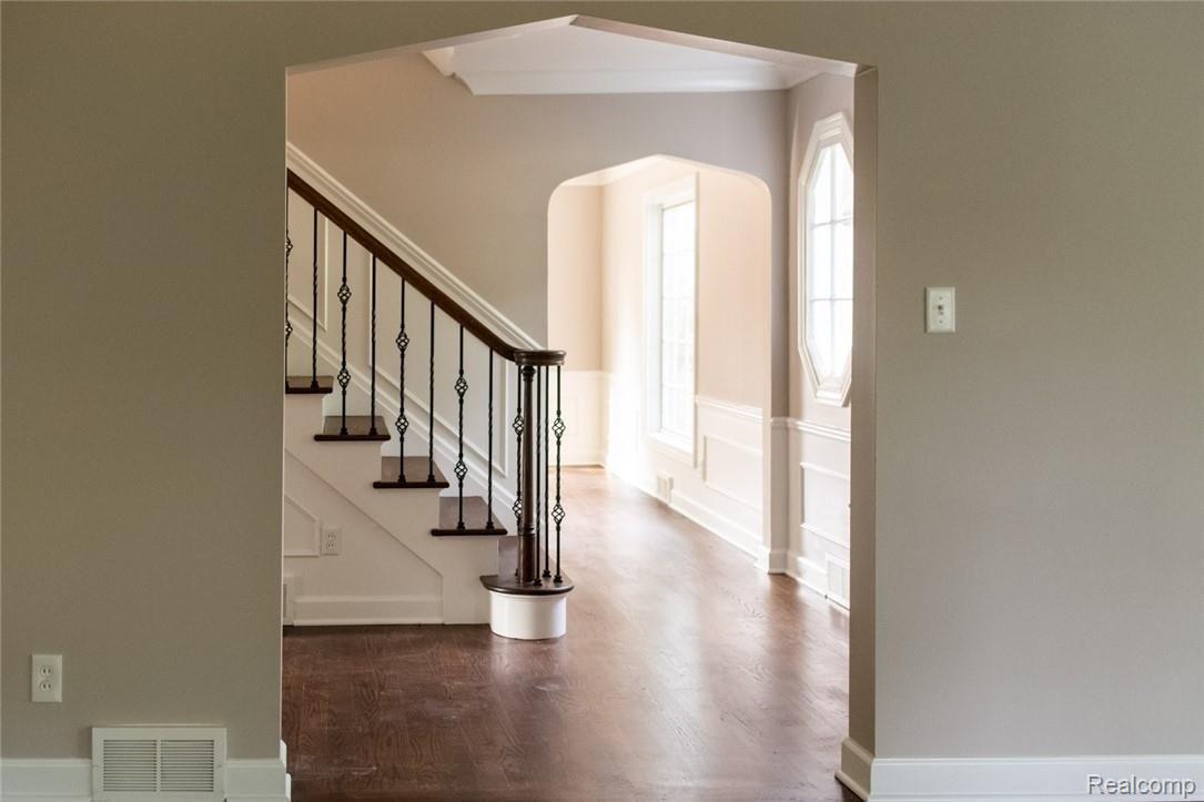 803 Pemberton Road Grosse Pointe, MI 48230 - Photo 8 of 55 _DSC0239.jpg