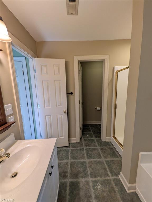 1702 Lakeland Point High Point, NC 27265 - Photo 39 of 50