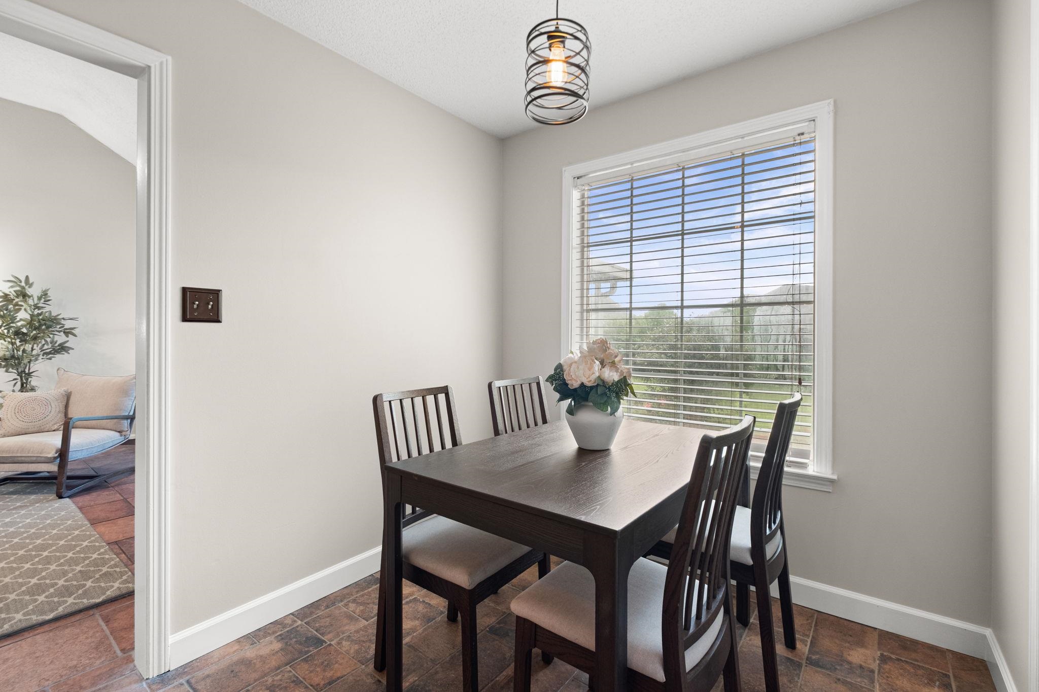 252 Summit View Cove Collierville, TN 38017 - Photo 3 of 15