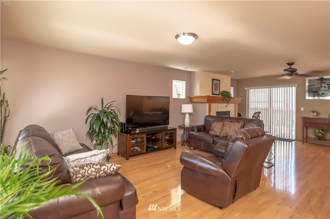 288 Index Place Southeast Renton, WA 98056 - Photo 3 of 18