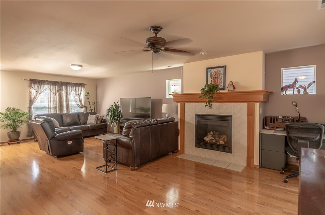 288 Index Place Southeast Renton, WA 98056 - Photo 4 of 18