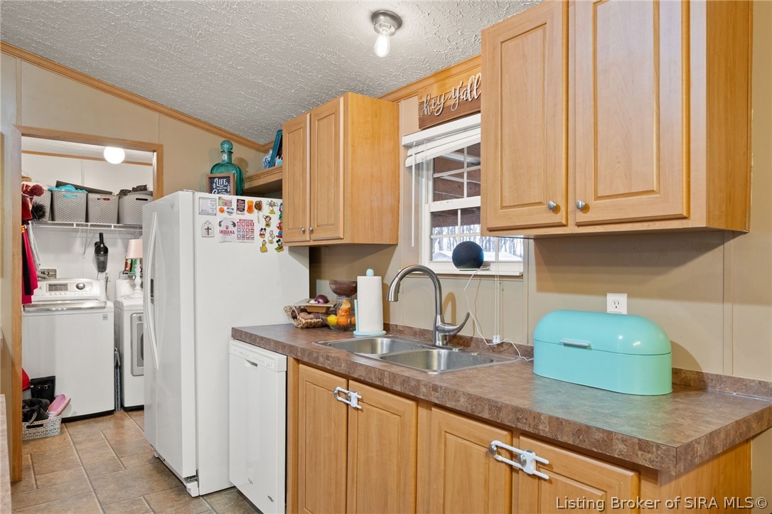 7190 Elizabeth New Middletown Road Southeast Elizabeth, IN 47117 - Photo 24 of 37 Gallery Image 24