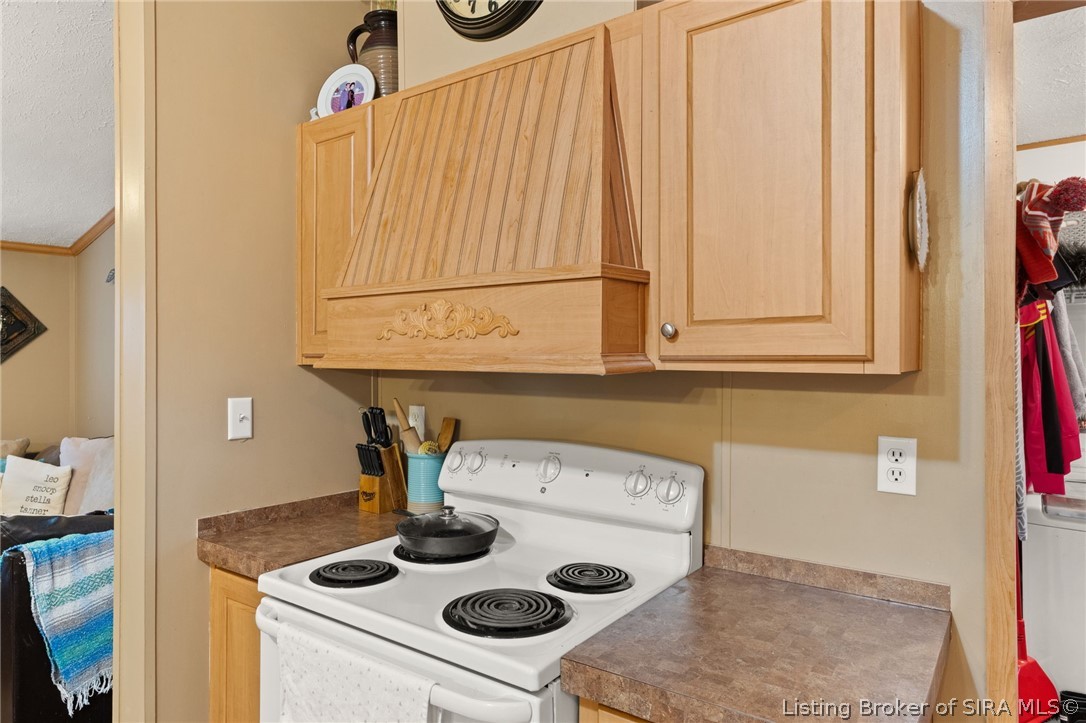 7190 Elizabeth New Middletown Road Southeast Elizabeth, IN 47117 - Photo 25 of 37 Gallery Image 25