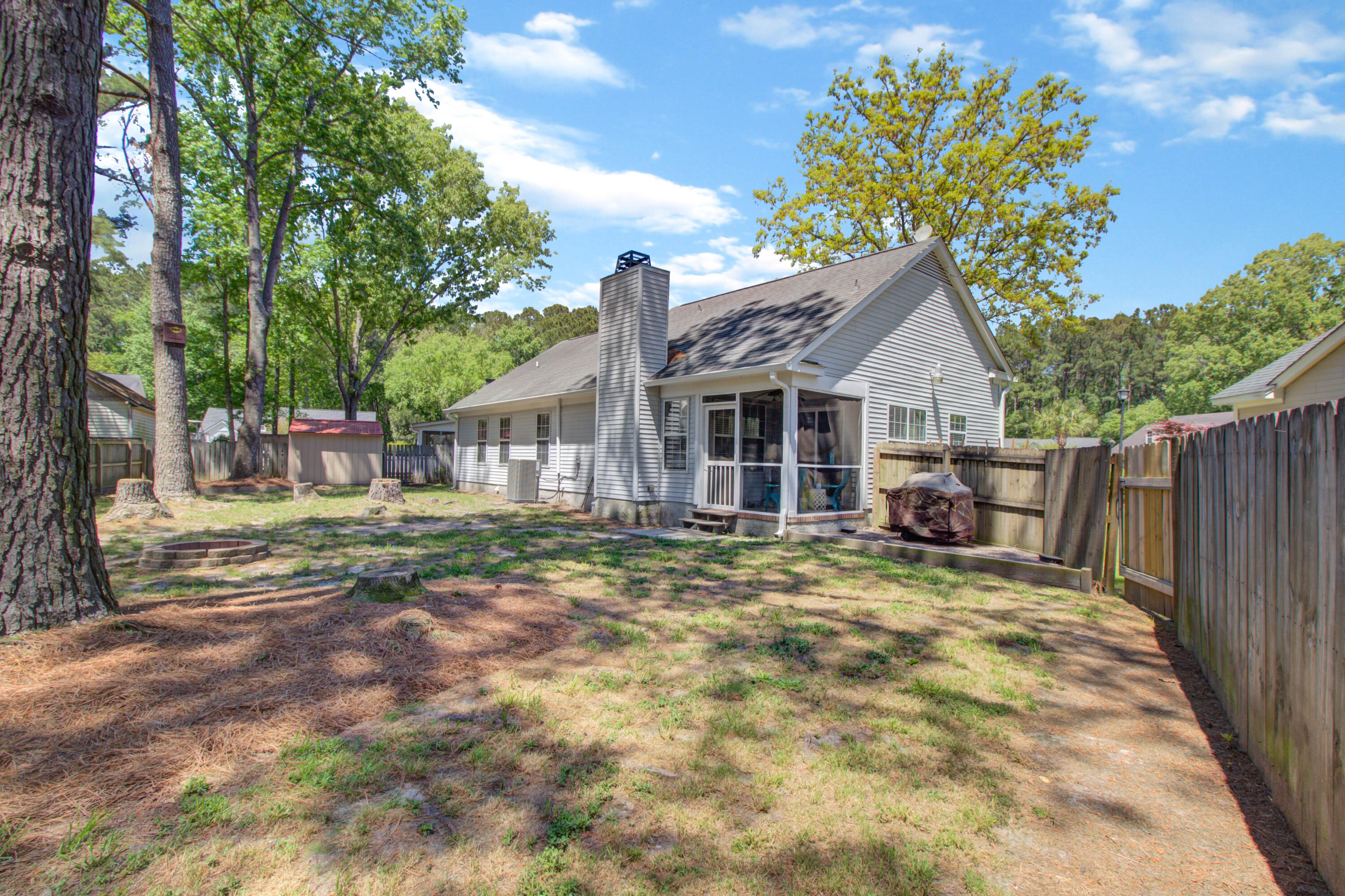 102 Quendon Court Summerville, SC 29485 - Photo 22 of 27 Backyard