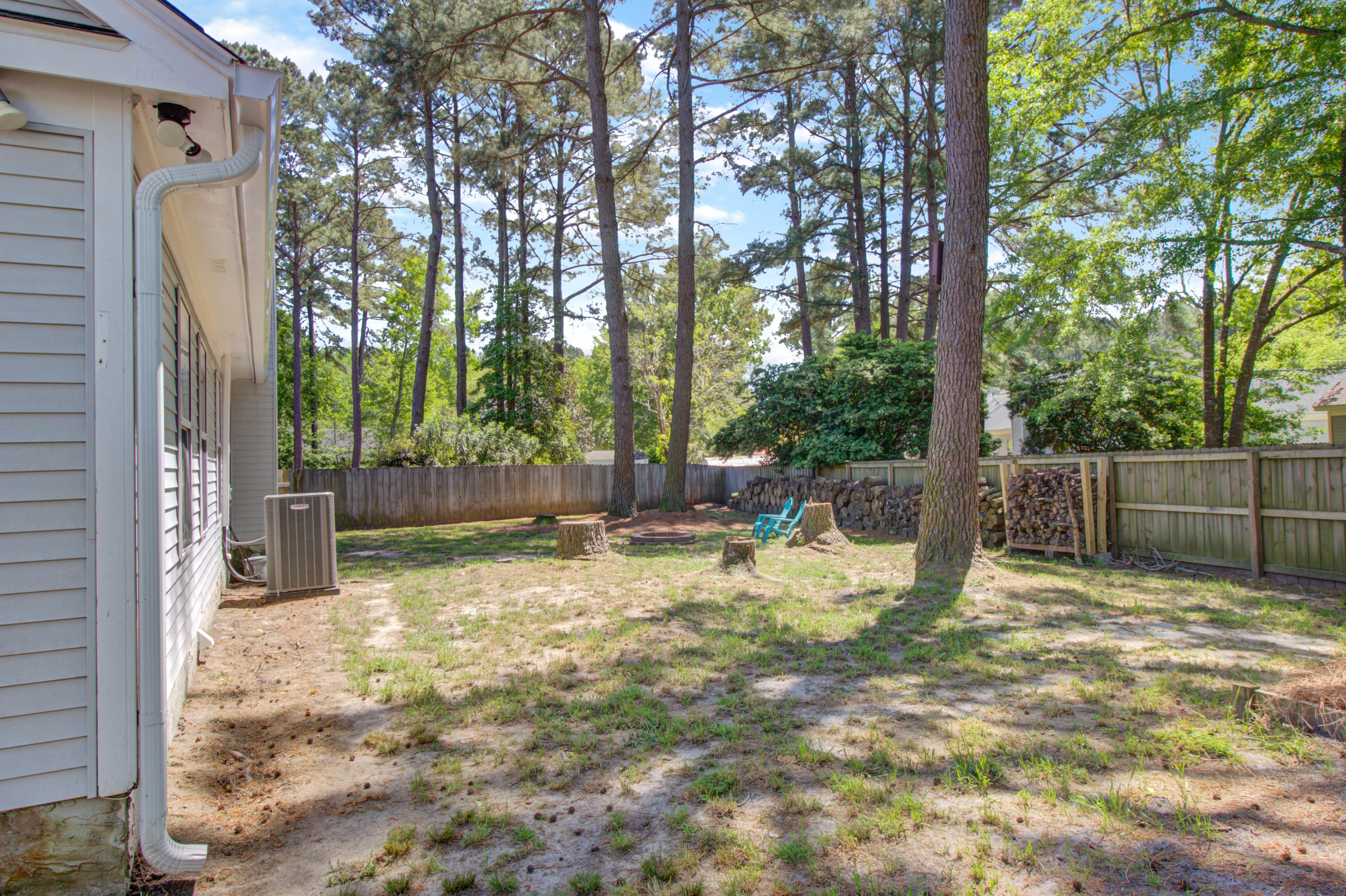 102 Quendon Court Summerville, SC 29485 - Photo 26 of 27 Backyard