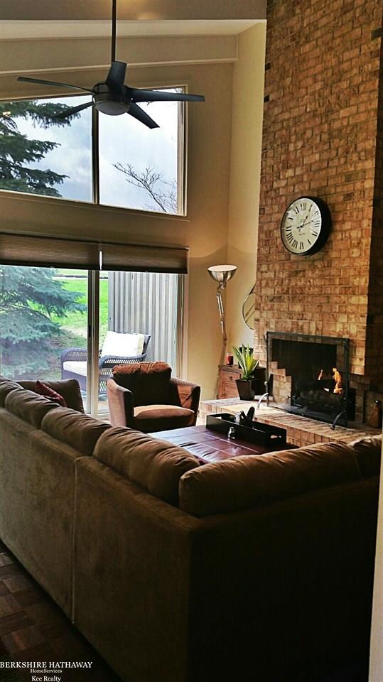 751 Oak Brook Ridge Drive Rochester Hills, MI 48307 - Photo 3 of 16