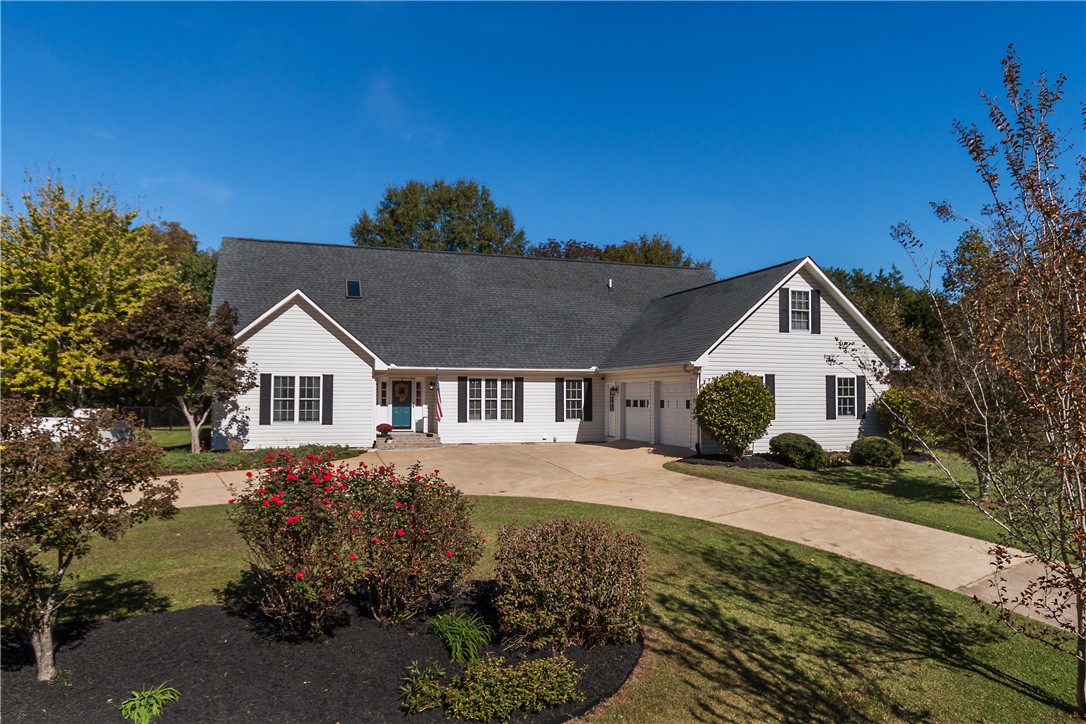 510 West Quincy Road Seneca, SC 29678 - Photo 1 of 45 Gallery Image 1