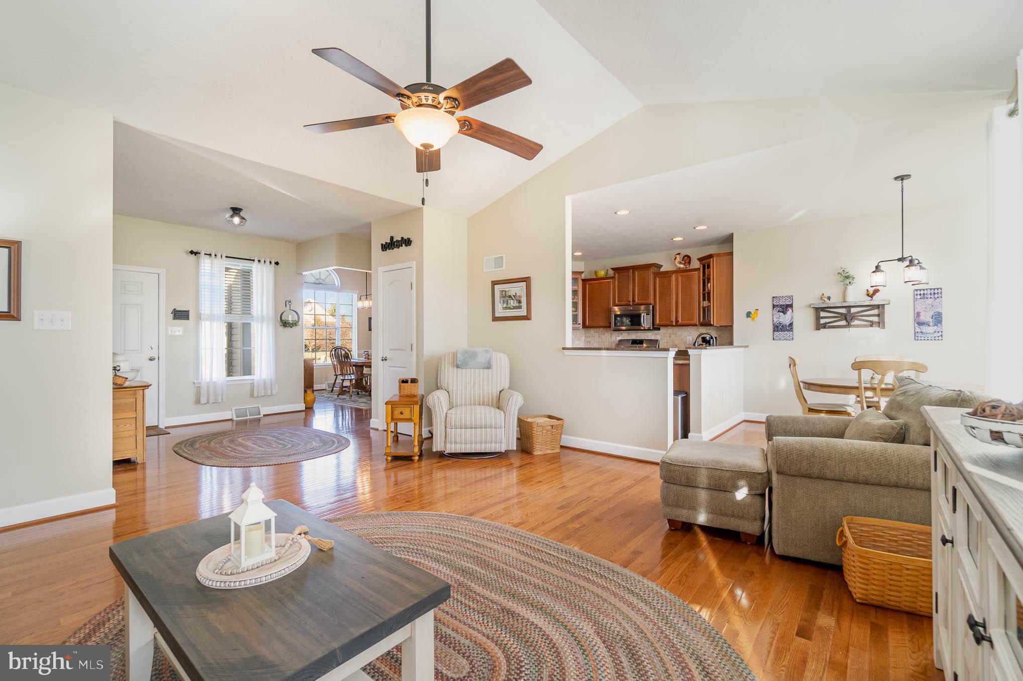 6 Boulder Road Hanover, PA 17331 - Photo 3 of 40