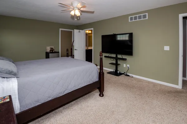 $400,000 | 69218 Sundance Drive, Edwardsburg, MI 49112