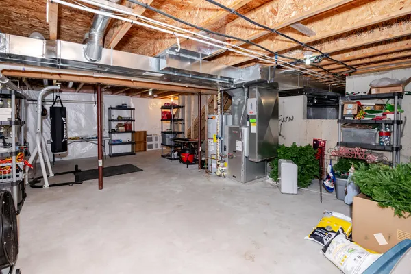 $400,000 | 69218 Sundance Drive, Edwardsburg, MI 49112