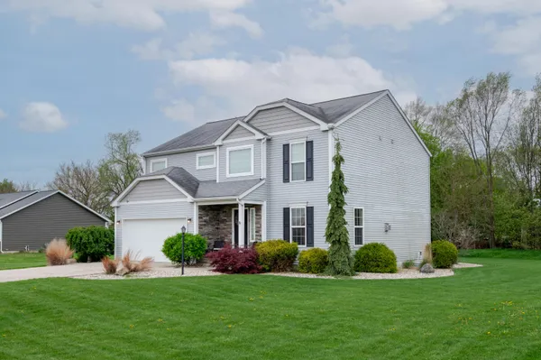 $400,000 | 69218 Sundance Drive, Edwardsburg, MI 49112