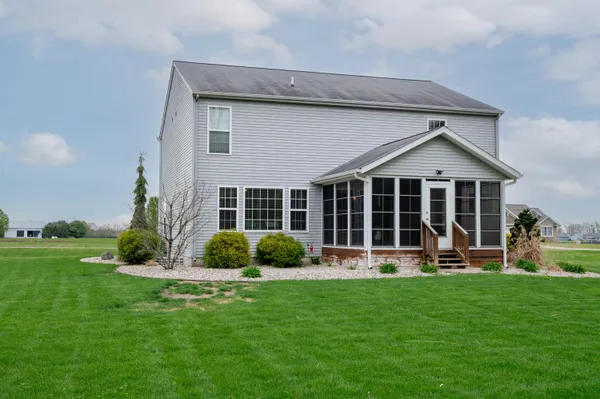 $400,000 | 69218 Sundance Drive, Edwardsburg, MI 49112