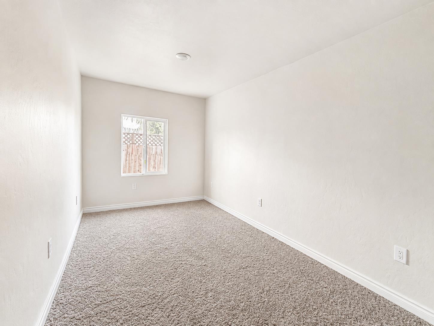 28 West 19th Street Merced, CA 95340 - Photo 12 of 16 Gallery Image 12