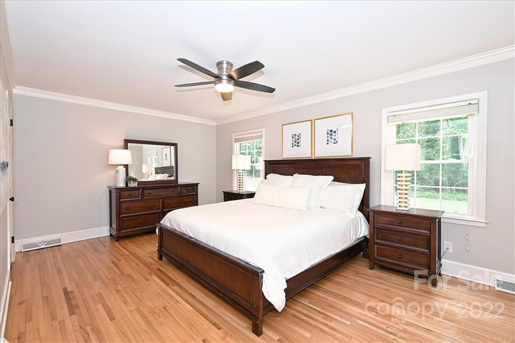 6620 Newhall Road Charlotte, NC 28270 - Photo 15 of 33 Gallery Image 15