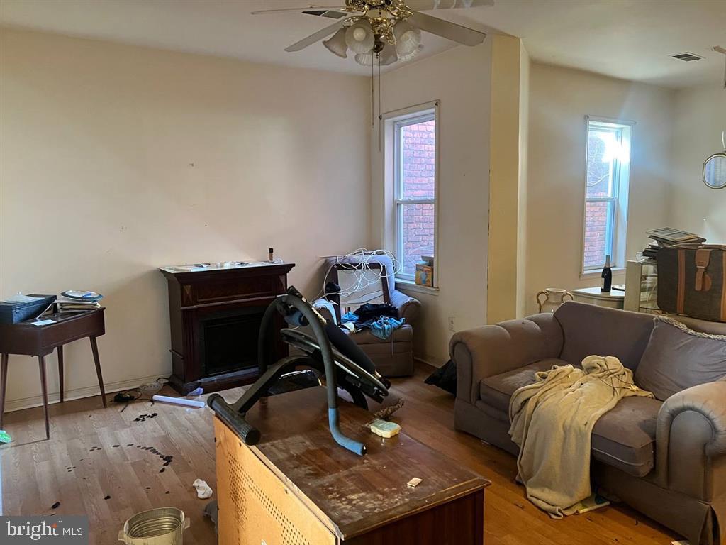 1014 6th Street Northeast Washington, DC 20002 - Photo 3 of 25