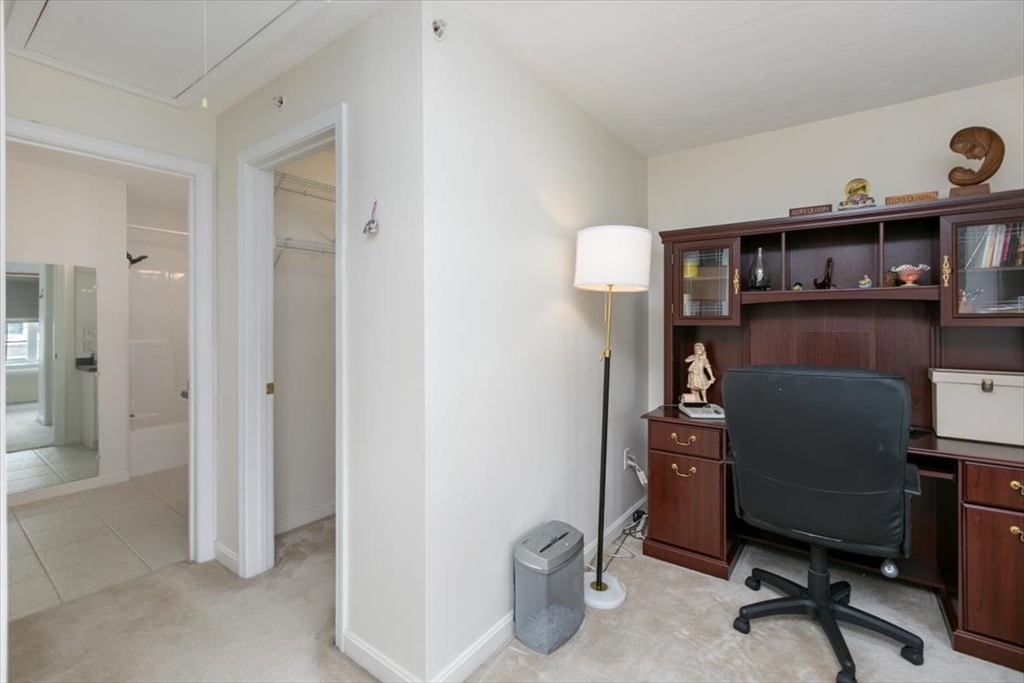 249 Salem Street, Unit 4 Reading, MA 01867 - Photo 21 of 38