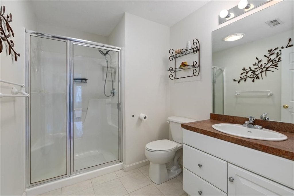249 Salem Street, Unit 4 Reading, MA 01867 - Photo 27 of 38
